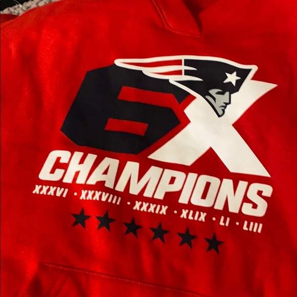 Patriots Sweatshirt - Picture 4 of 4